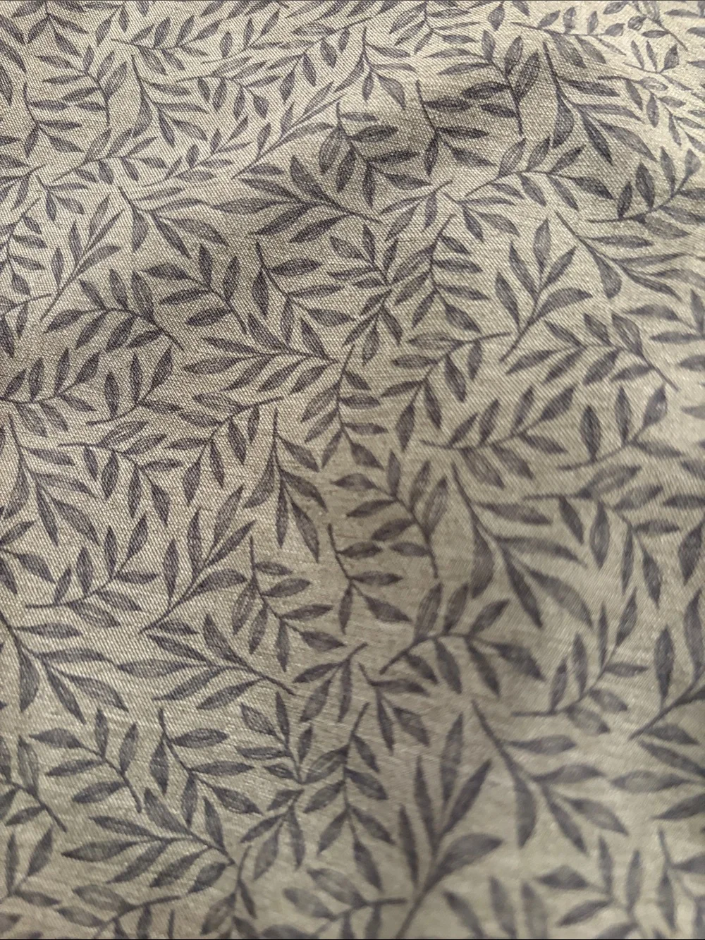 Men's Gray Leaf-Print Flat Front Shorts